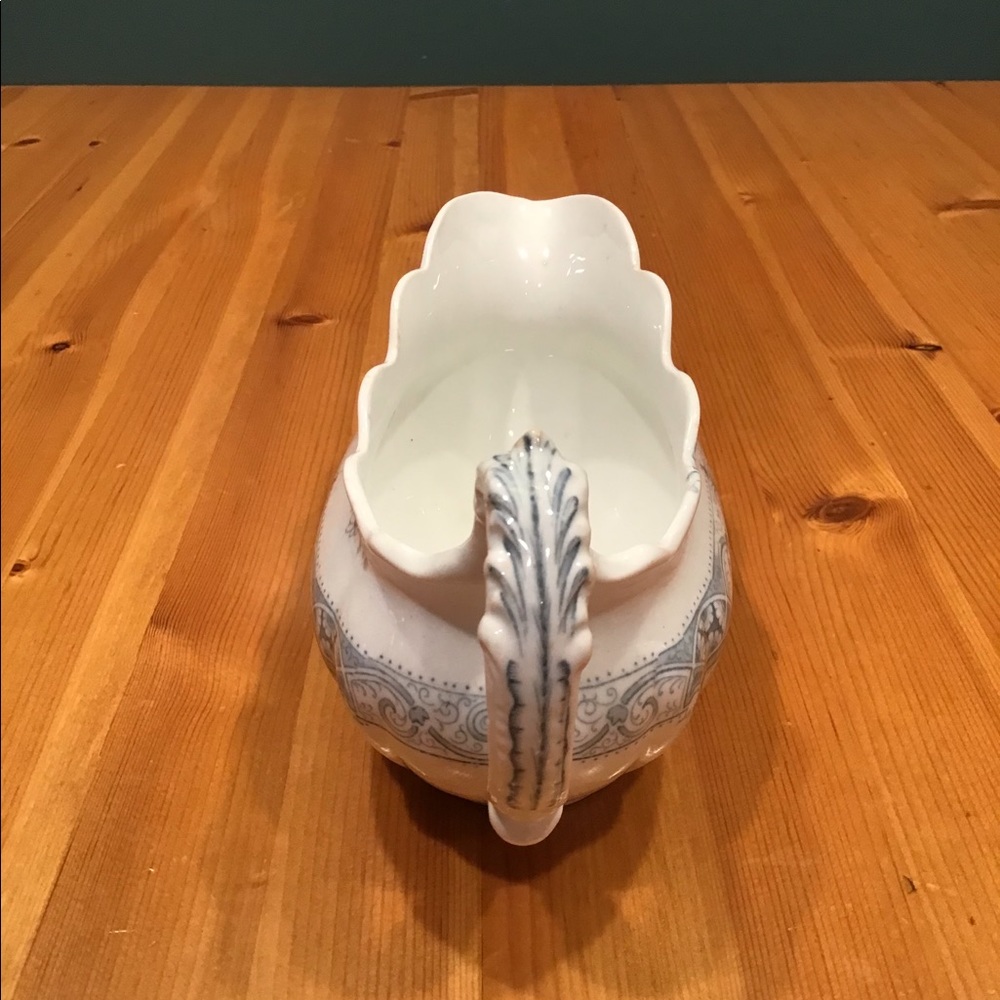 ANTIQUE HENRY ALCOCK ELITE BLUE SEMI PORCELAIN GRAVY BOAT 1800’s - Picture 2 of 12